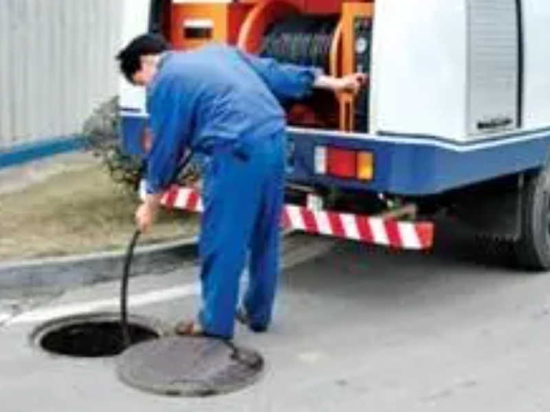 鄂州：专业从事工业管道疏通清洗，箱涵清淤，管道清淤