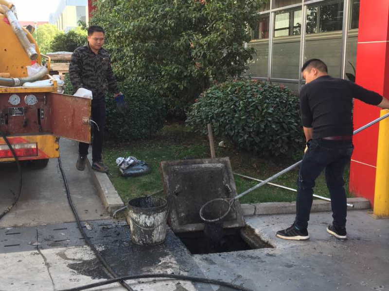 新闻：黄石鄂州地区箱渠清淤咨询、清淤箱渠电话